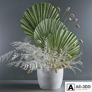 Bouquet with fern and lagurus