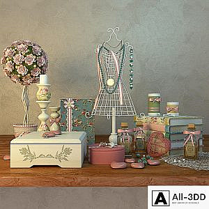 Decorative set for the bedroom