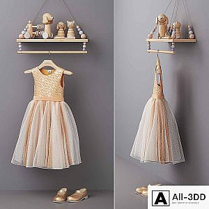 Decorative shelf in the nursery