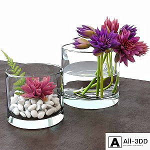 Flower arrangement in a glass vase