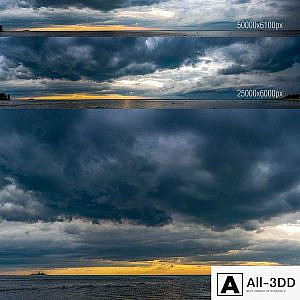 Evening cloudy clouds over the sea